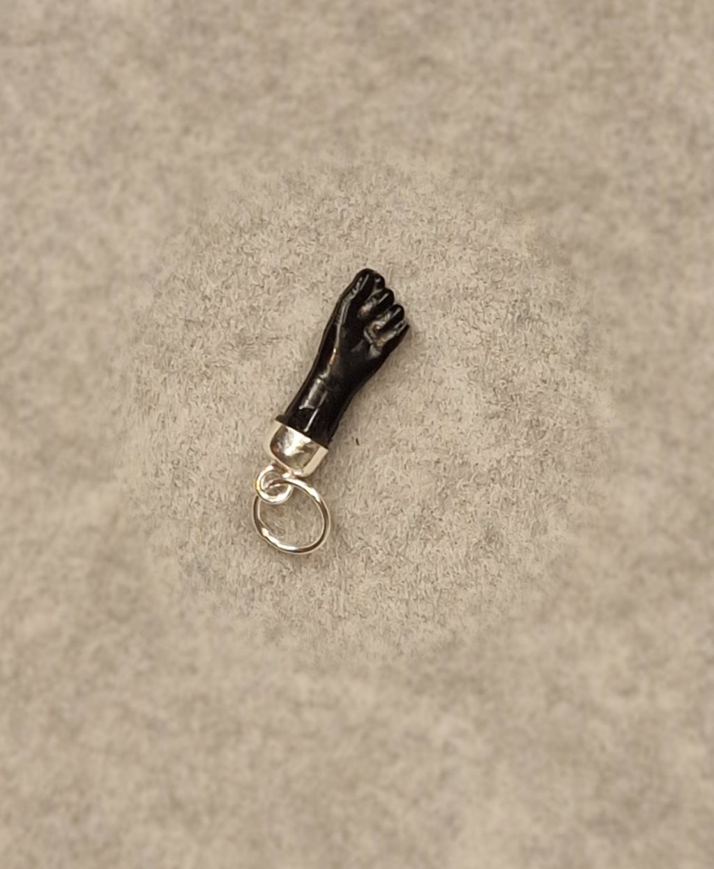 Colgante de puño (figa) para protección contra el mal de ojo y energías negativas