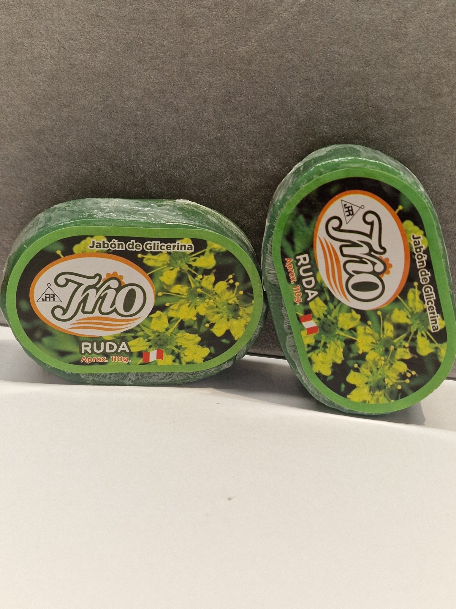 Jabón de Glicerina y Hierba de Ruda para Limpieza energética