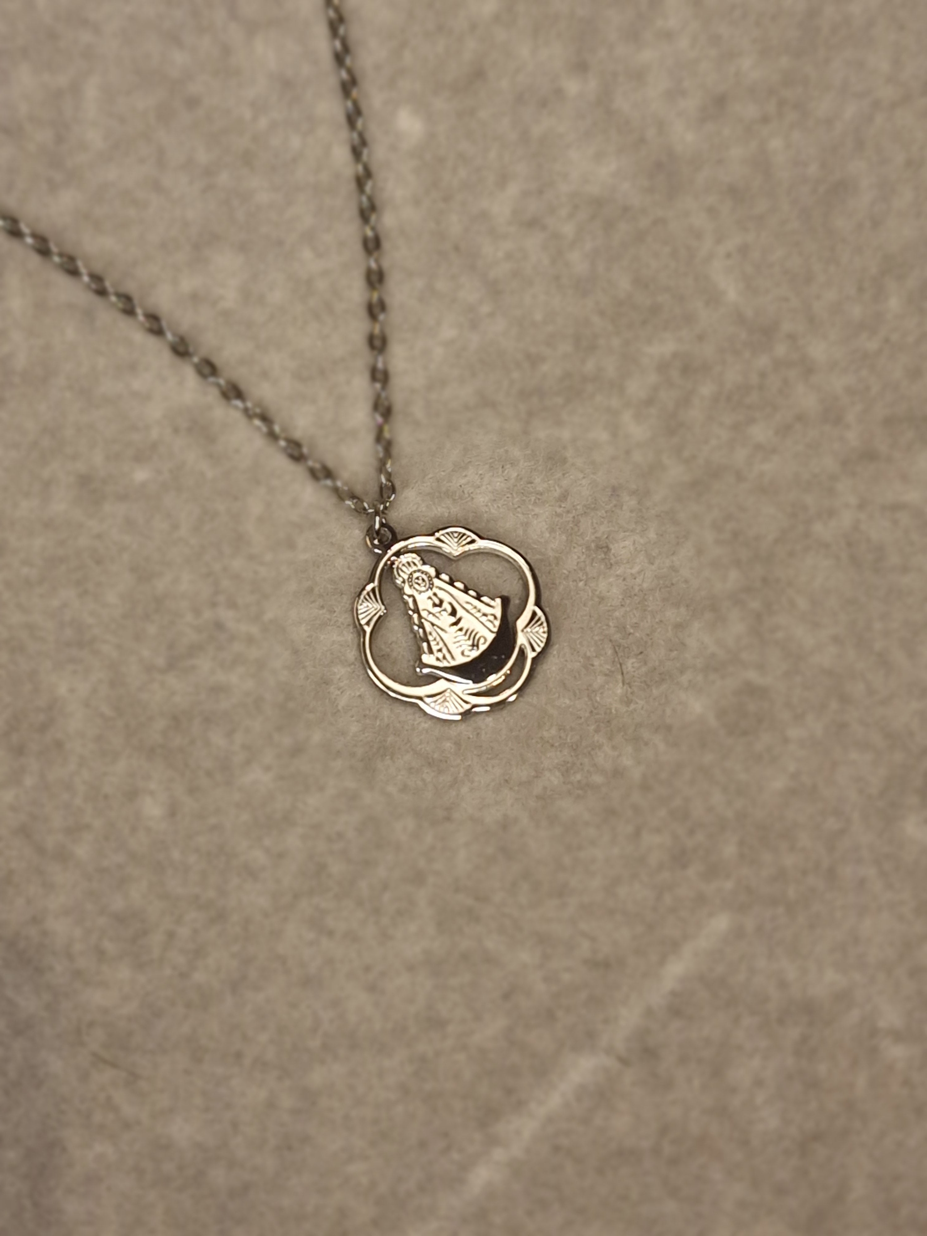 Collar Virgen del Rocio Acero