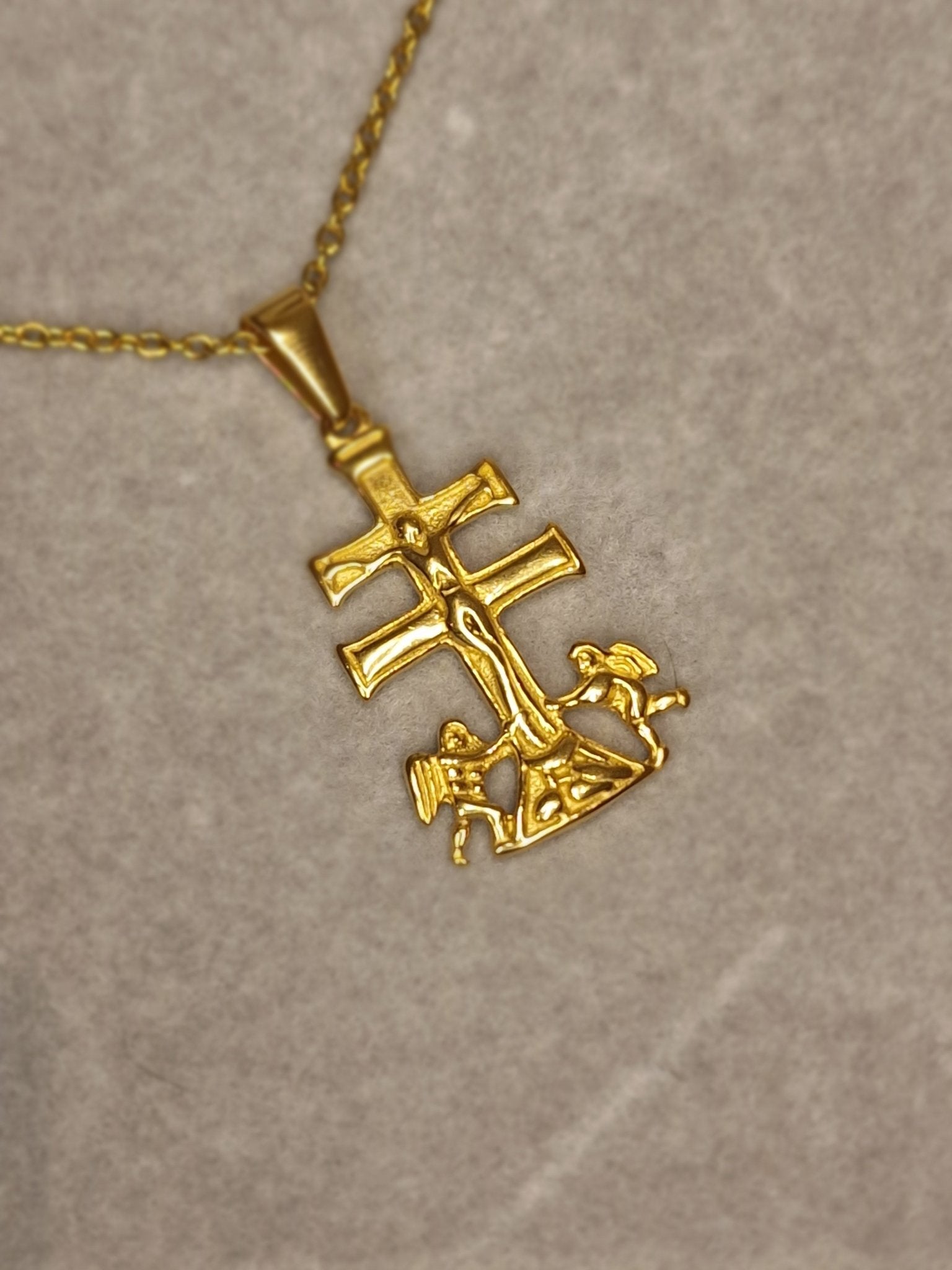 Collar Cruz de Caravaca Hombre